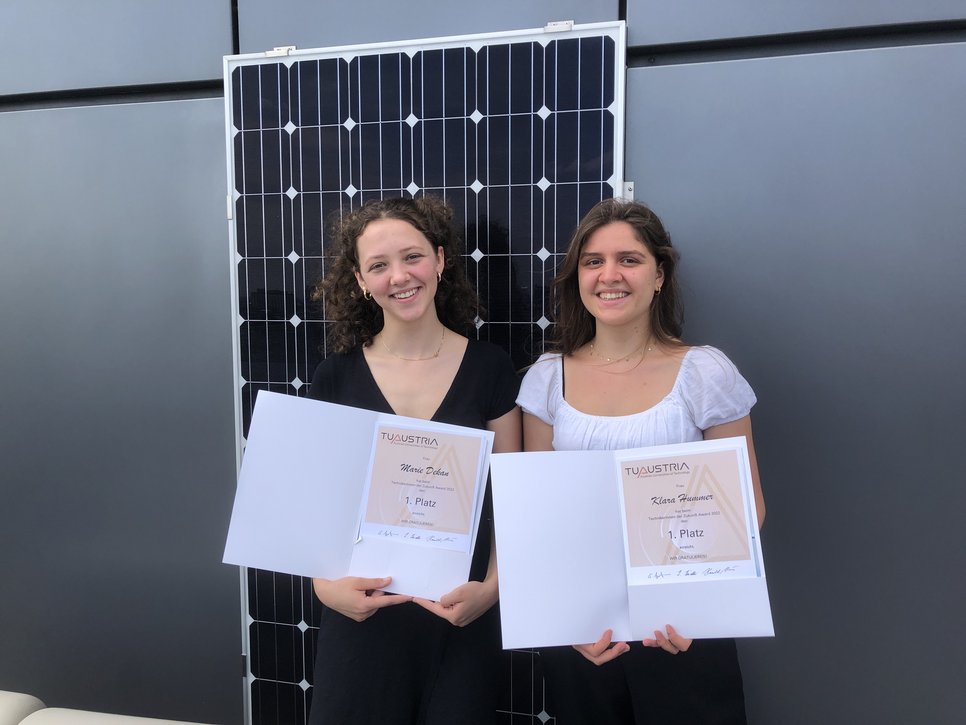 Marie_Dekan__Klara_Hummer