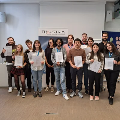 Die Veranstaltung wurde durch die feierliche Verleihung der Zertifikate abgeschlossen. Foto: TU Austria 