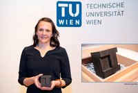 Katrin Zorn mit Preis in Detailansicht