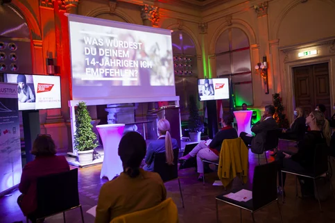 TU-Austria-Preis: Videopresentation im Saal
