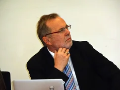 Maiklausur 2015