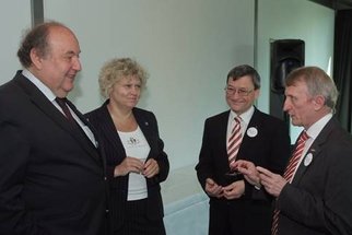 Bilder zum Pressegespräch