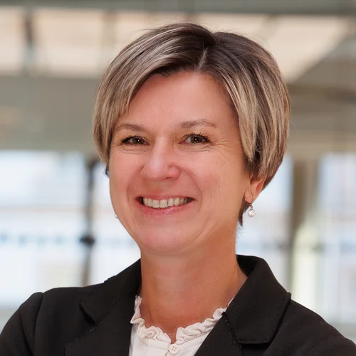 Mag. Christine Adacker