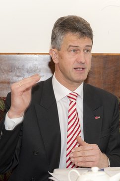 Bilder zum Pressegespräch